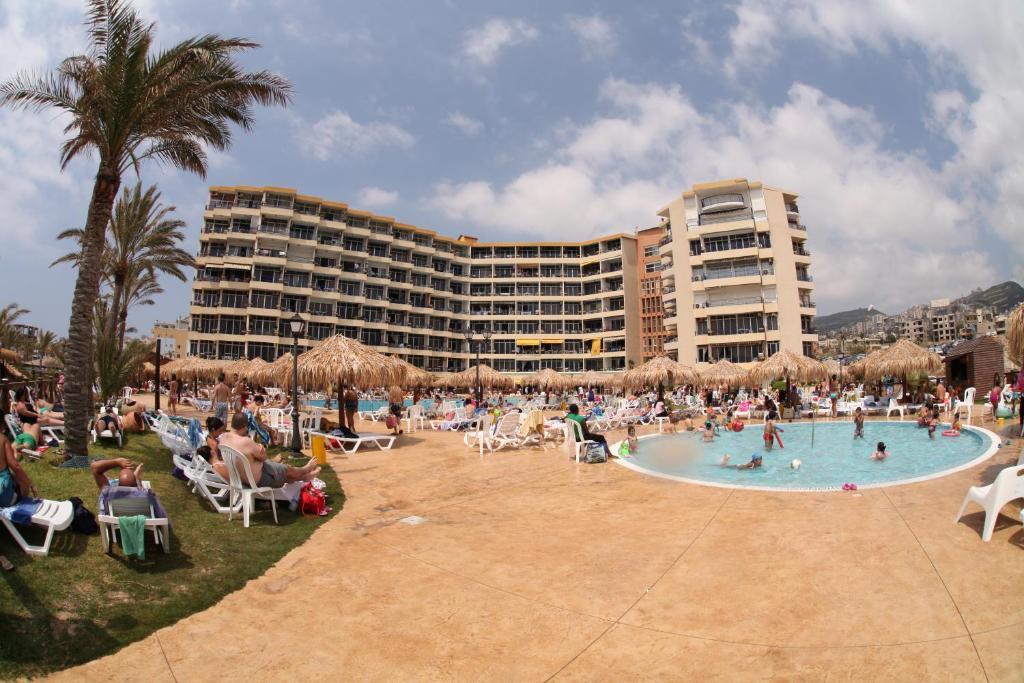 Sawary Beach Hotel Batroûn Exterior foto